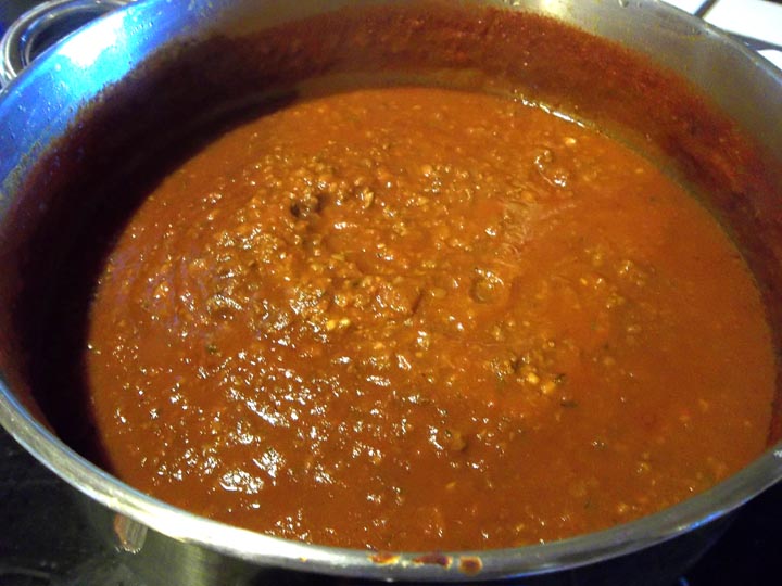spaghetti sauce done