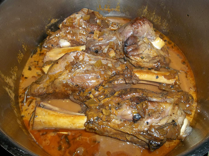 lamb shanks cooked