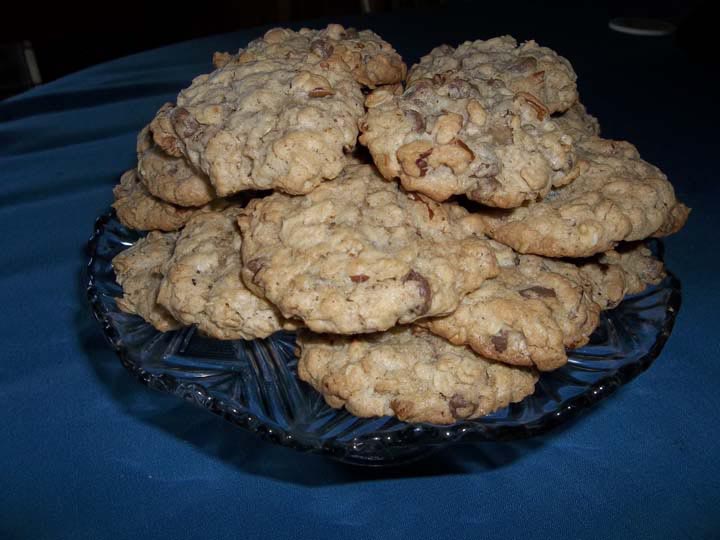 oatmeal pecan chip cookies